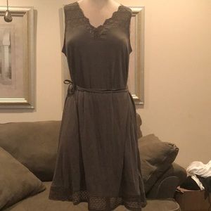 Light weight cotton dress with lace trim